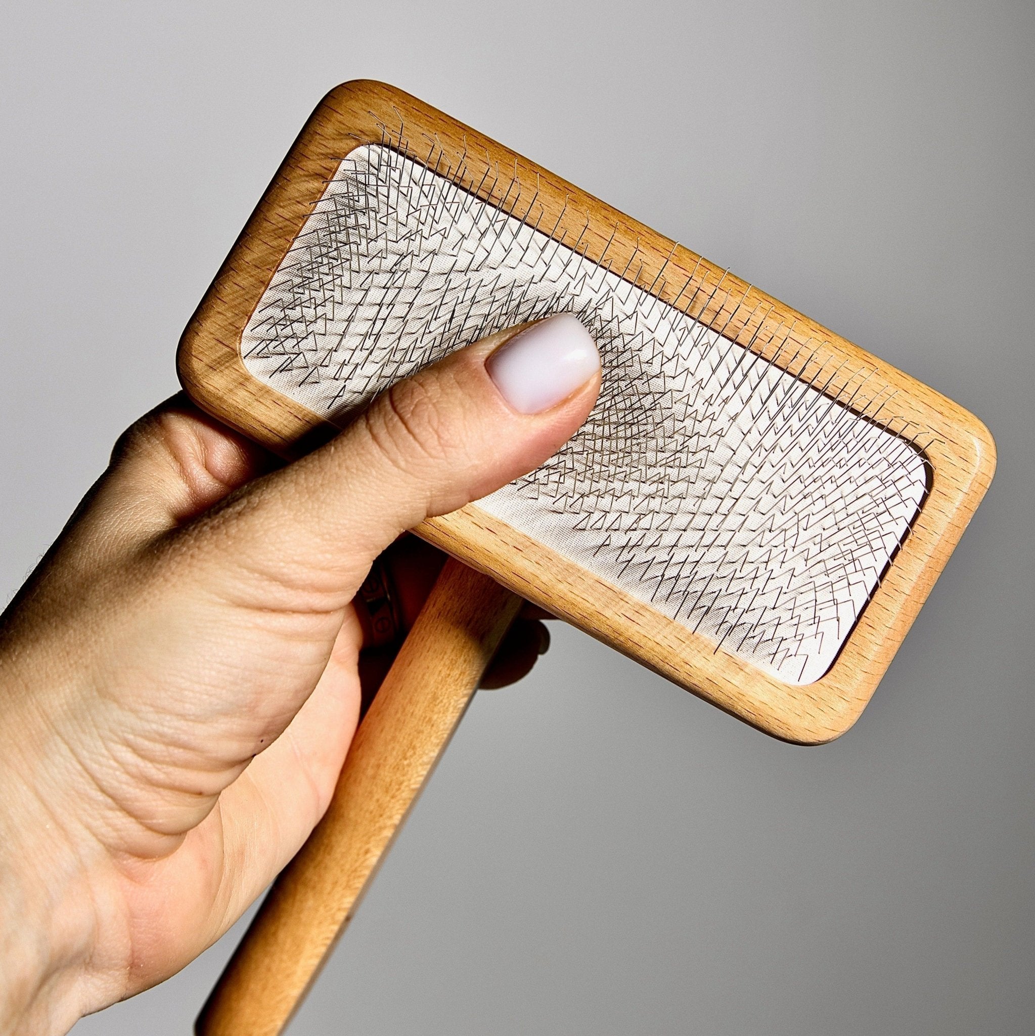 THE FLEXI BRUSH