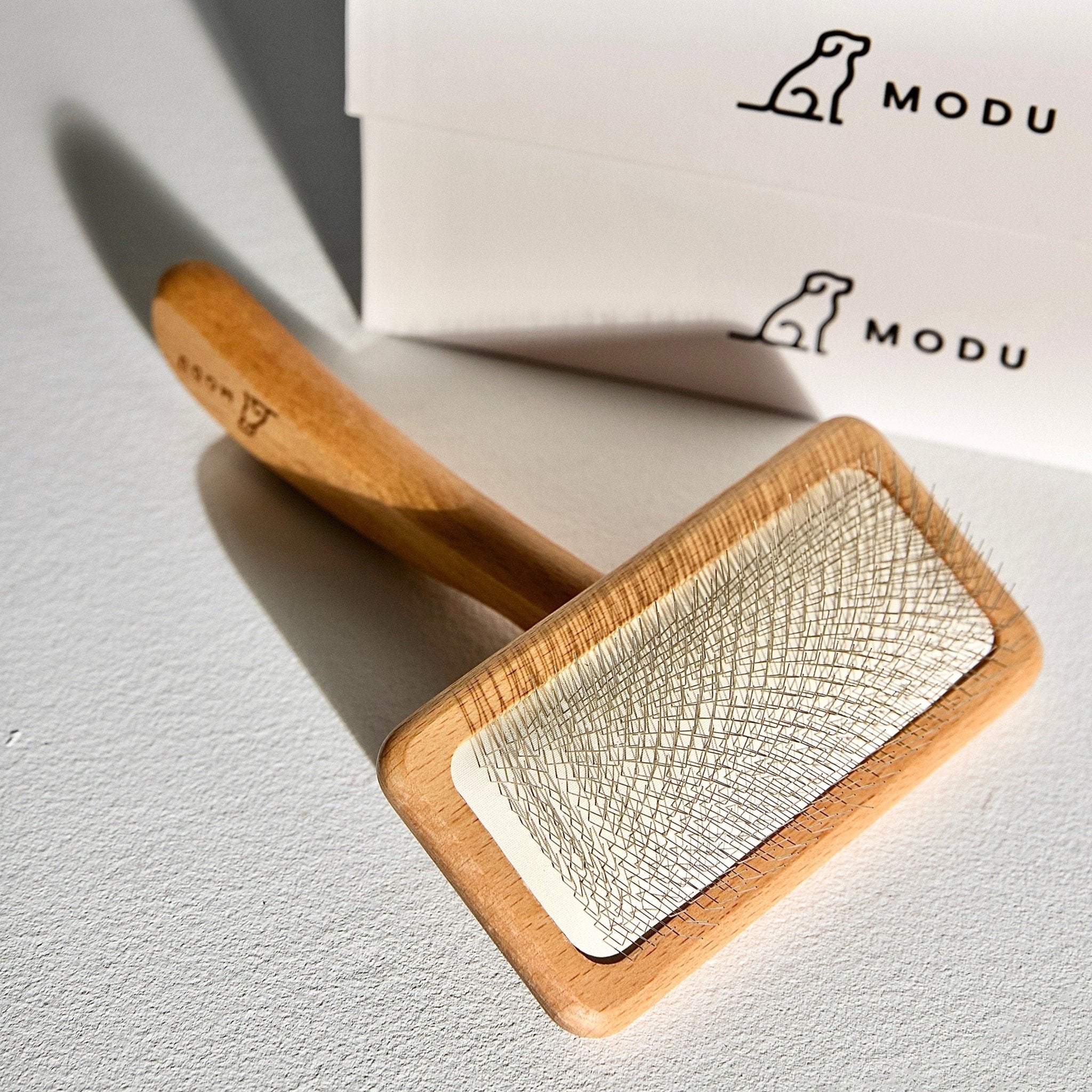 THE FLEXI BRUSH