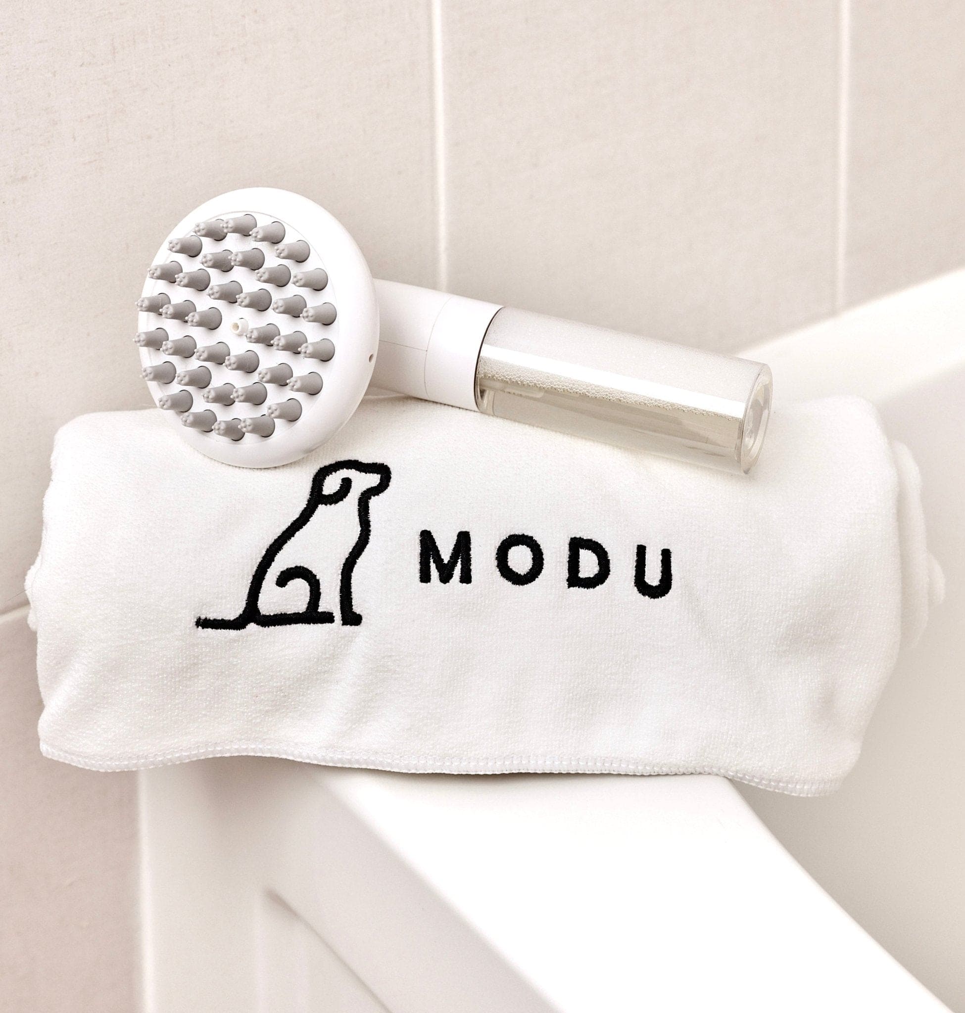 BATH MASSAGE BRUSH